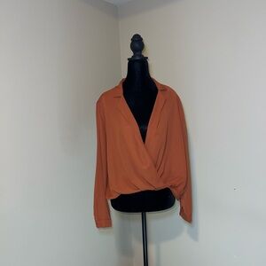 💎FOREVER 21 Wrap Top